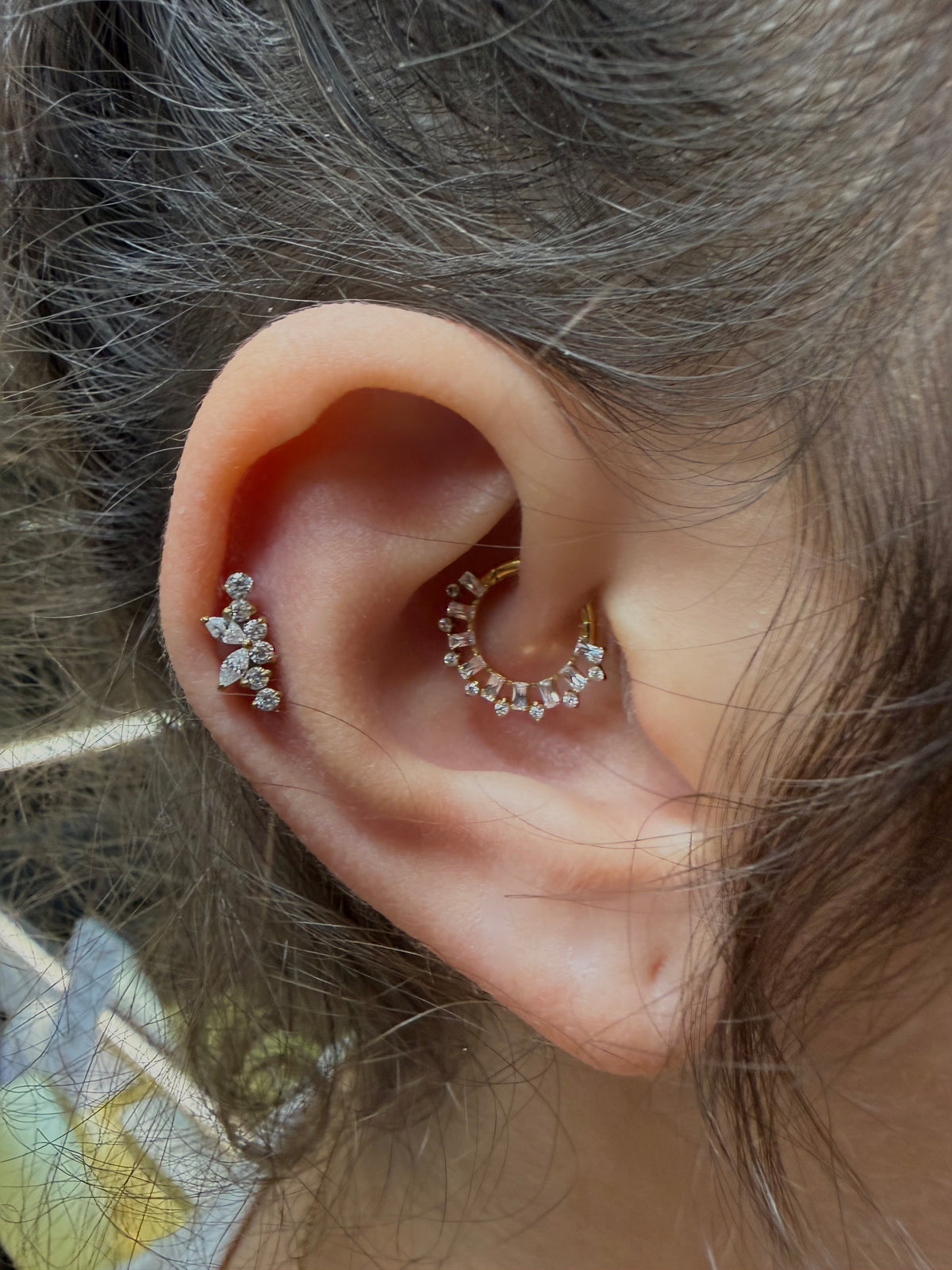 bijoux piercing titane ASTM F136 helix daith strass